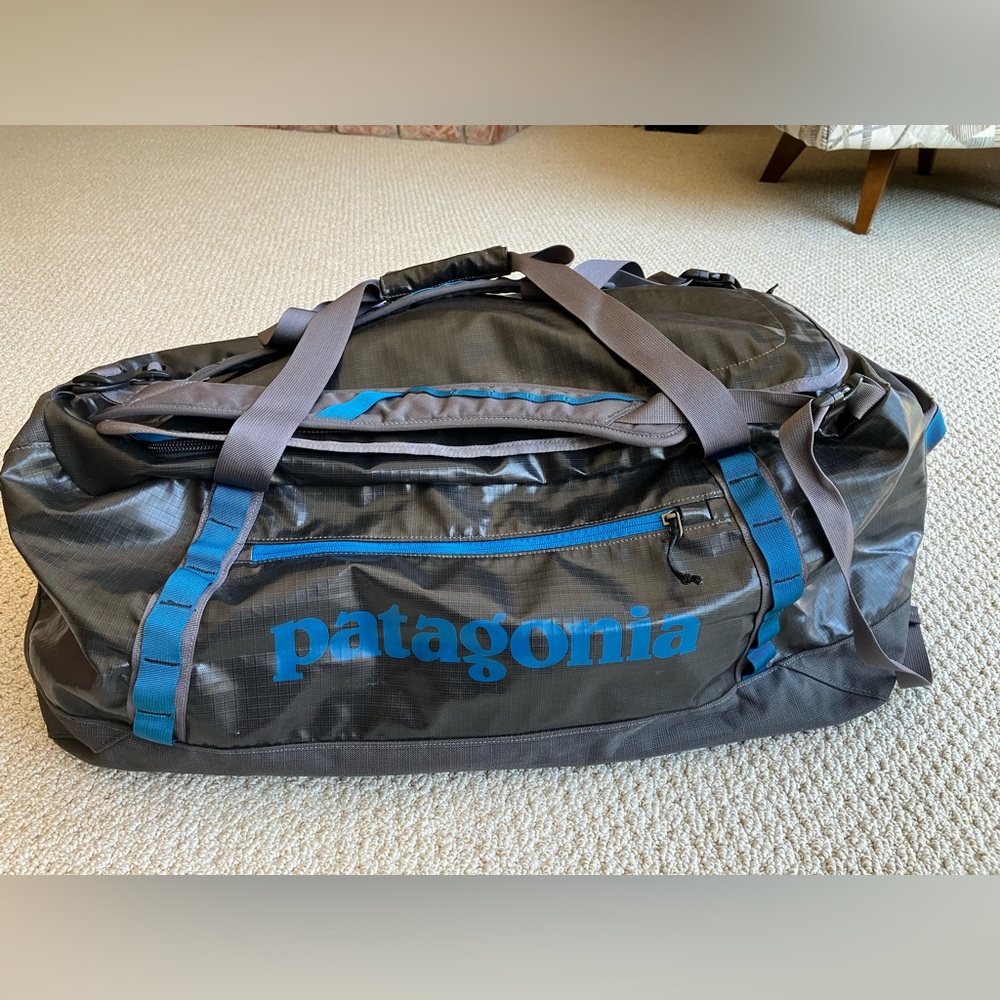 ATTENTION ADVENTURERS! Patagonia 90L Backpack